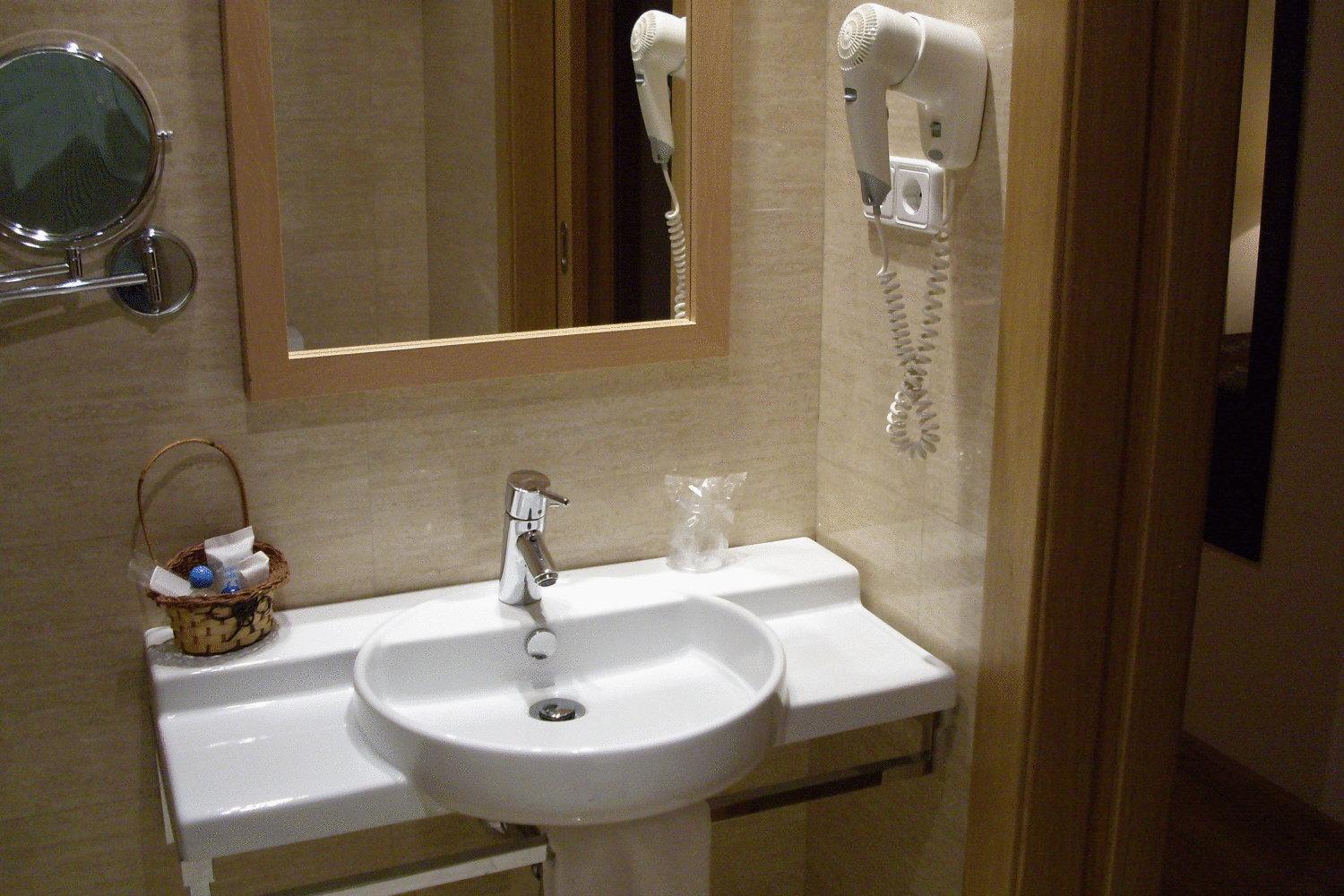 Tch Hotel Lorqui Bagian luar foto