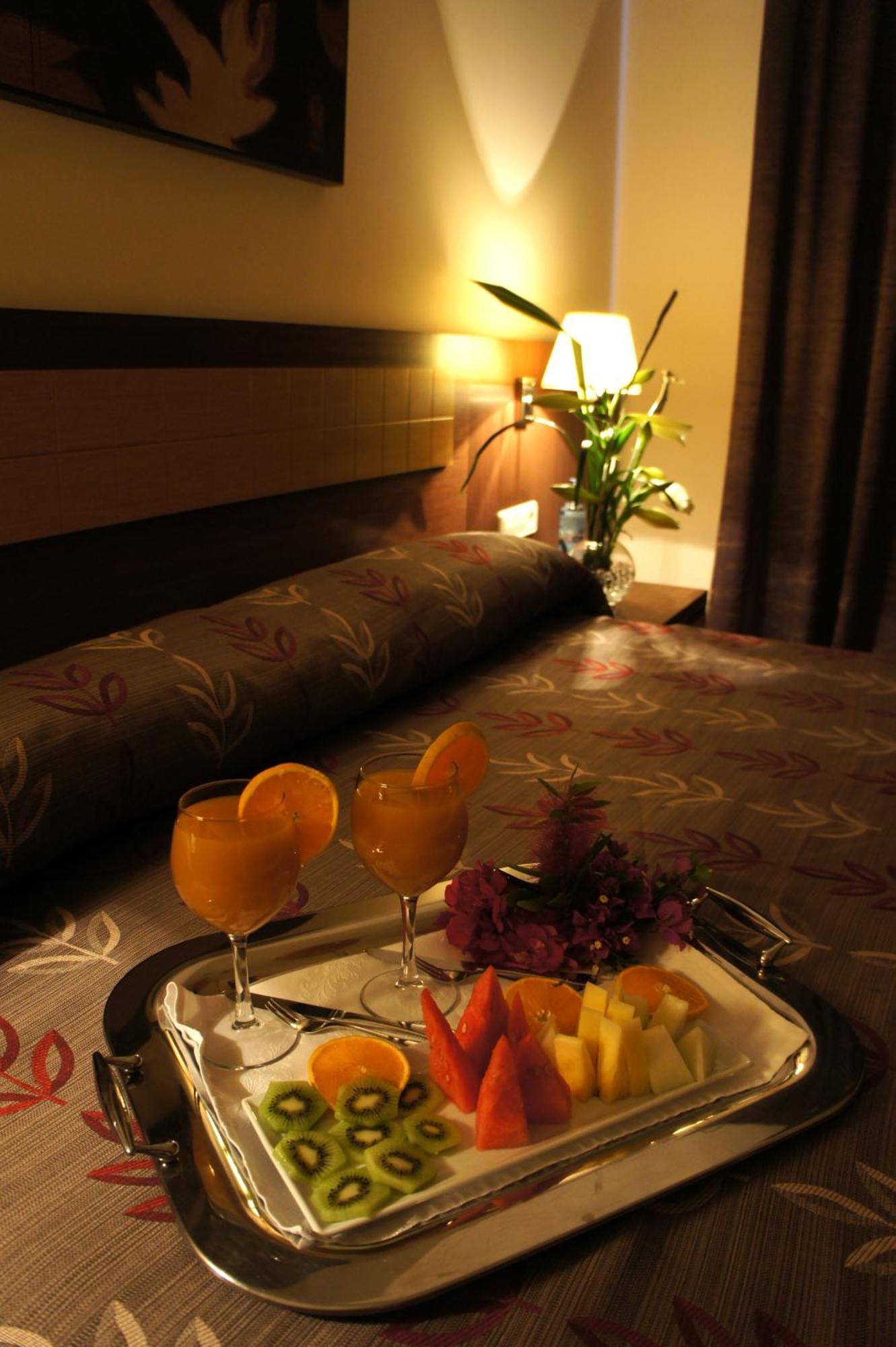 Tch Hotel Lorqui Bagian luar foto
