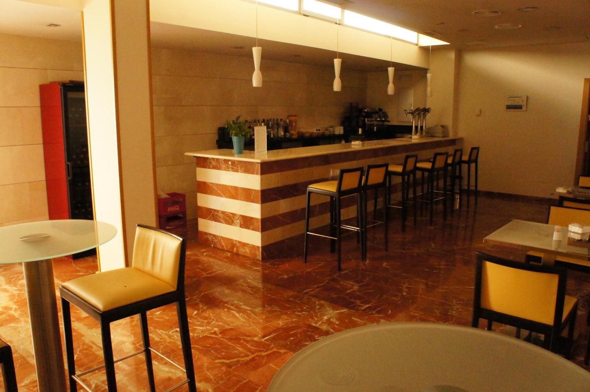 Tch Hotel Lorqui Bagian luar foto