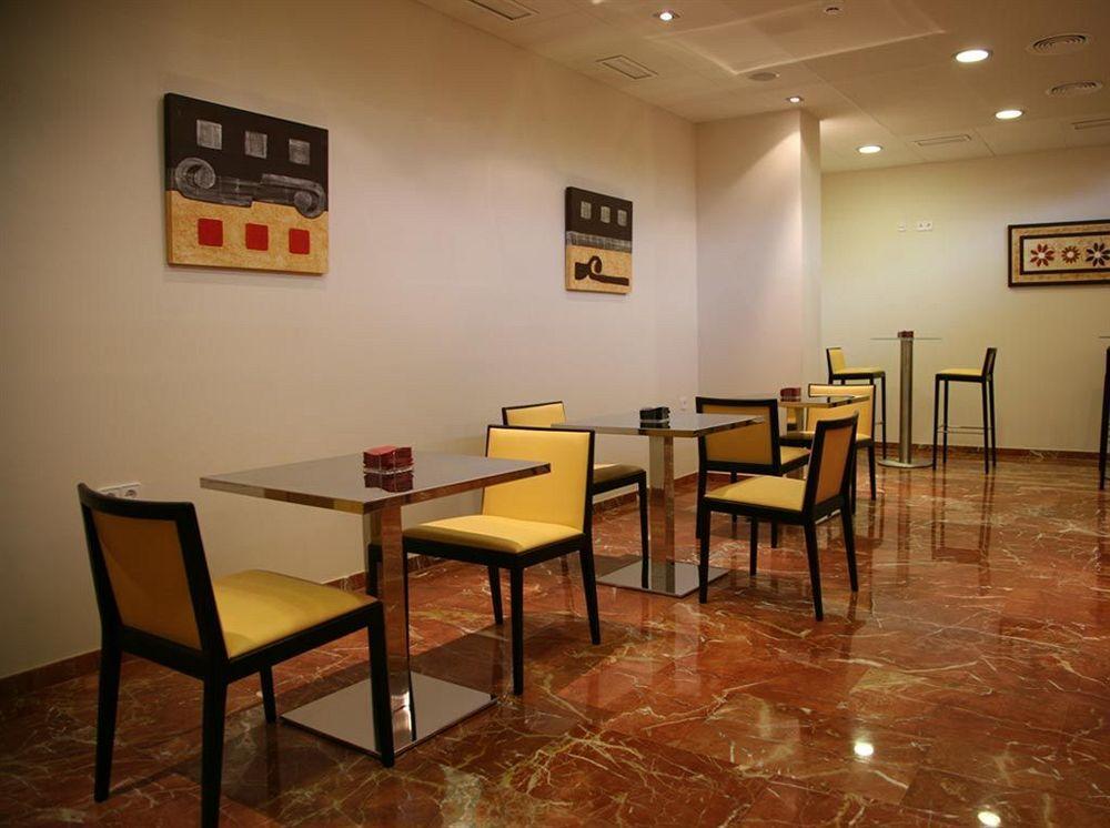 Tch Hotel Lorqui Bagian luar foto