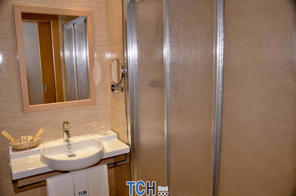 Tch Hotel Lorqui Bagian luar foto